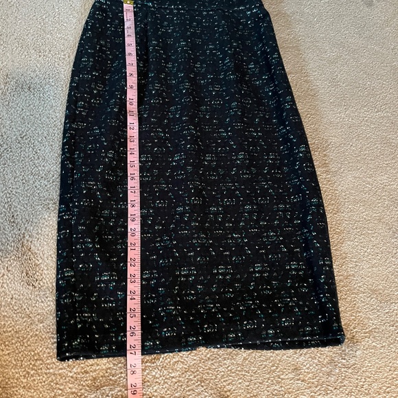 Maggy London Cap Sleeve Dress Unique Neckline Size 6 - Picture 14 of 14